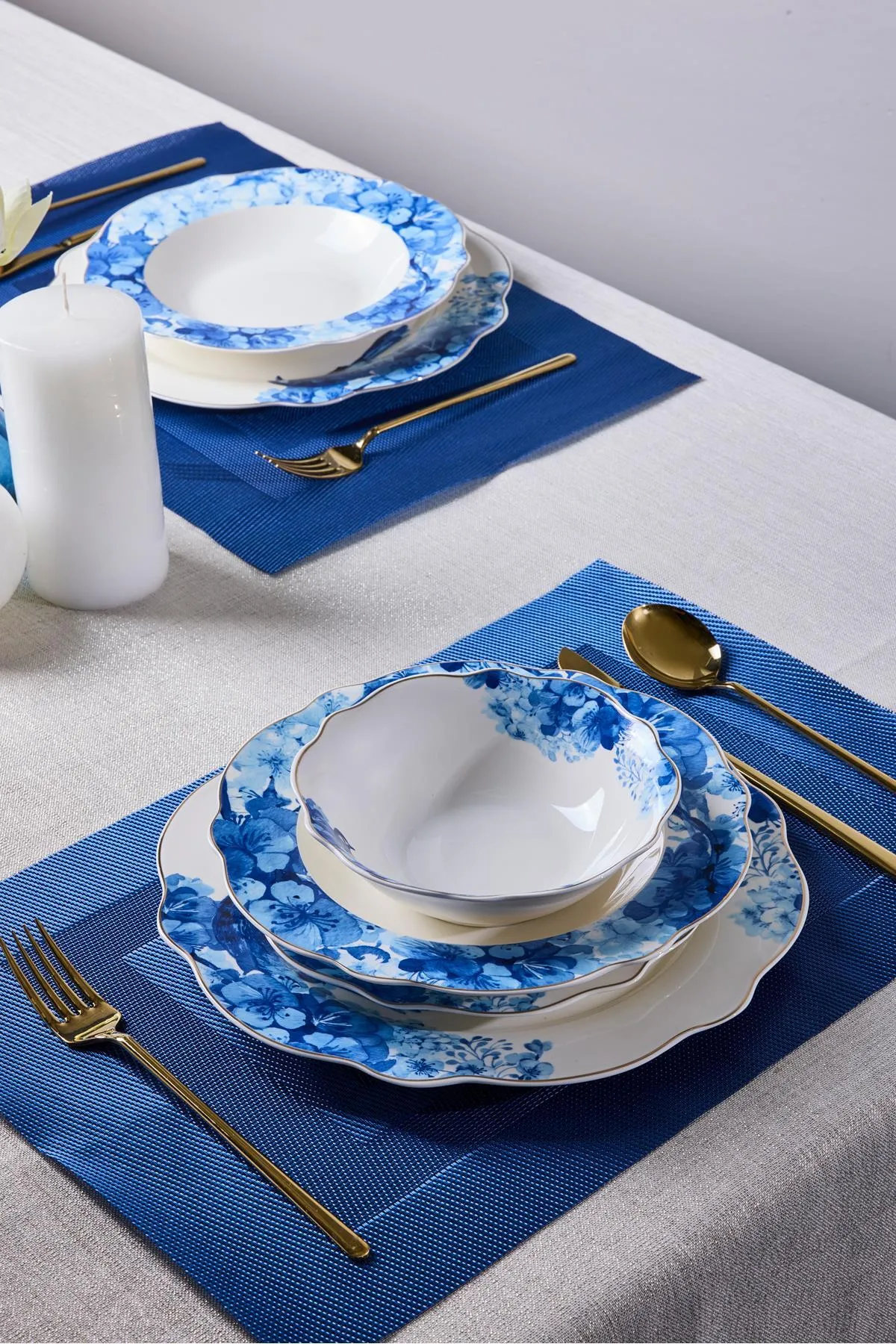 PEROTTİ BLUE BİRD BONE PORSELEN 24 PARÇA YEMEK TAKIMI