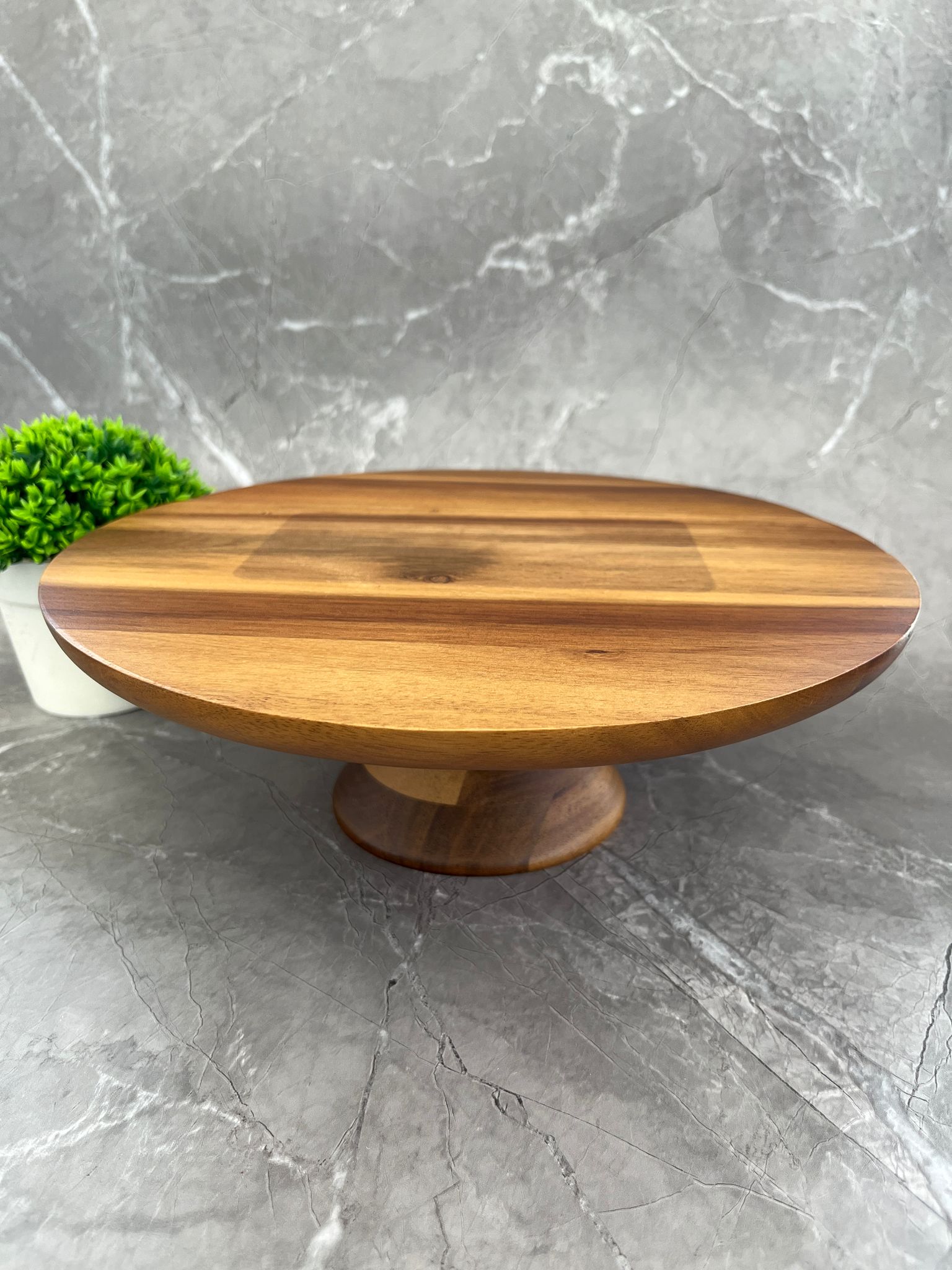 MİEN AKASYA KEK STANDI