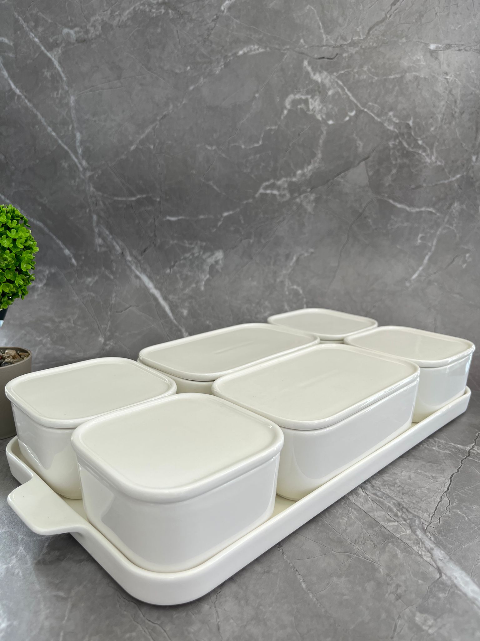 PORSELEN KAPAKLI KAHVALTILIK